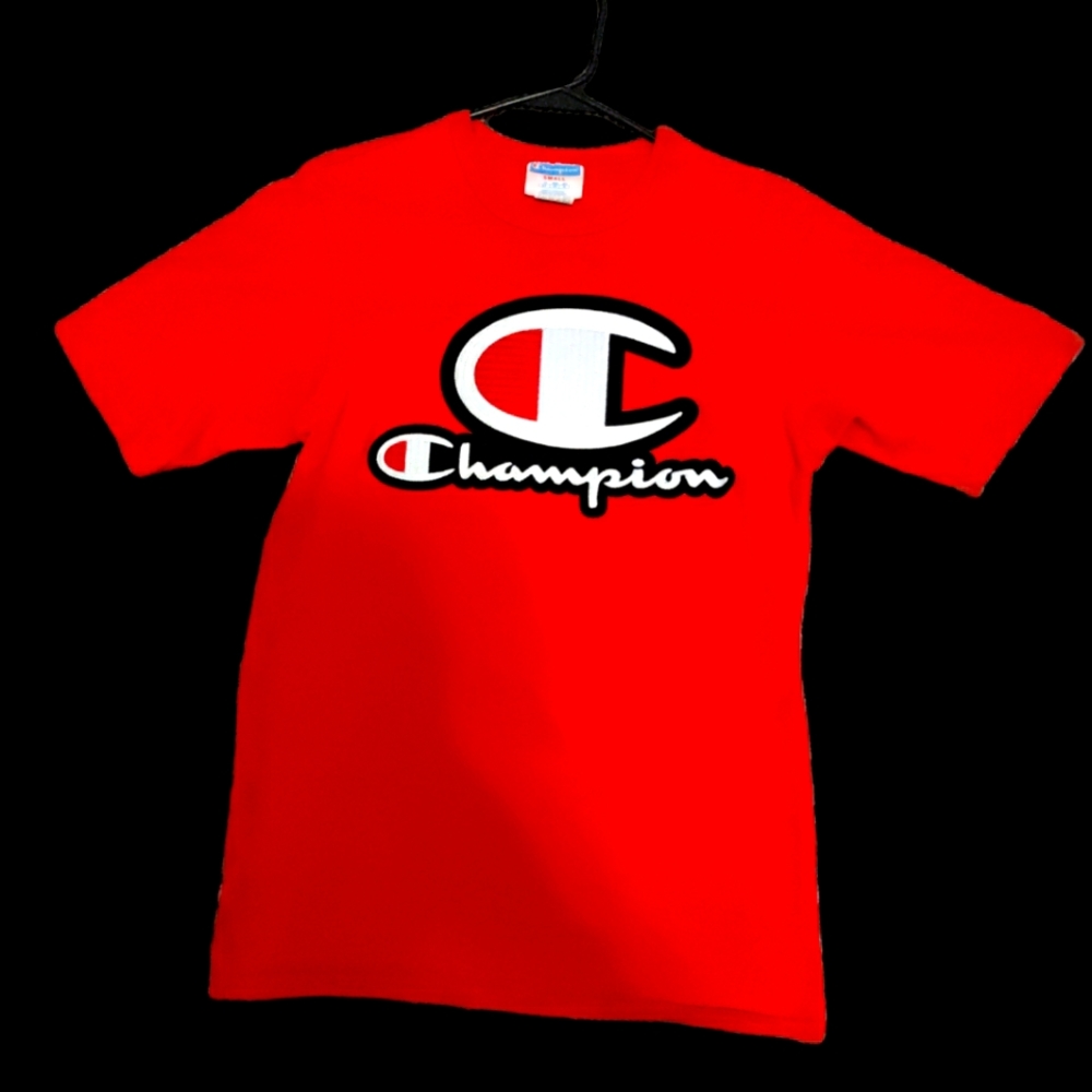 "Champion" brand big logo tee